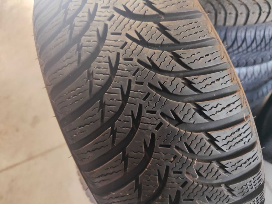 4бр. зимни гуми 195/55/16 Kumho