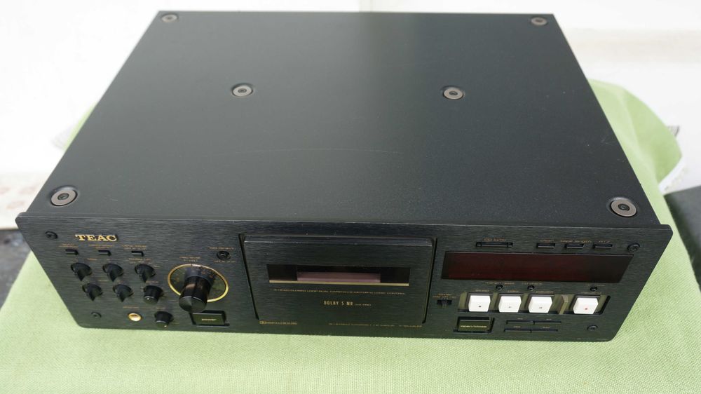 Casetofon deck TEAC V6030S