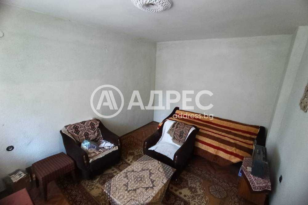 Двустаен апартамент ж.к. Васил Левски