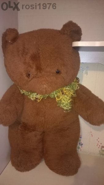 продава плюшени големи играчки