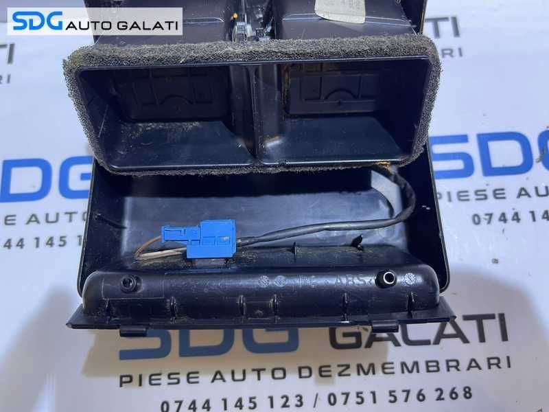 Gura Grila Aer Aerisire Ventilatie Cotiera Mercedes Clasa C Class W204  2007 - 2014 Cod A2048300954