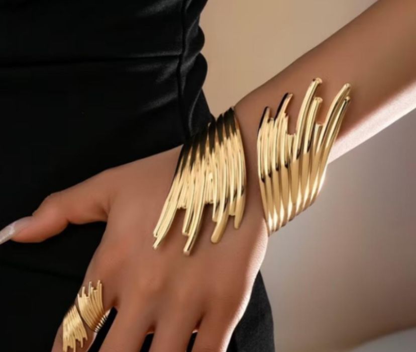 Серьги,браслет,кольцо и очки