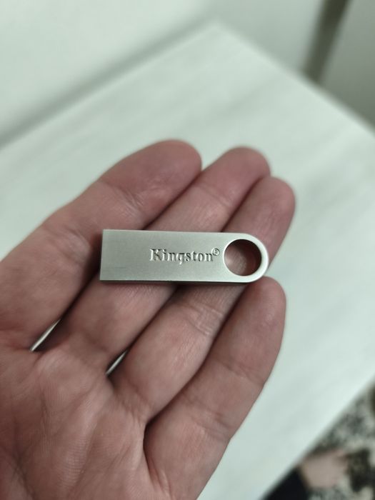 Kingston 1tb USB fleshka