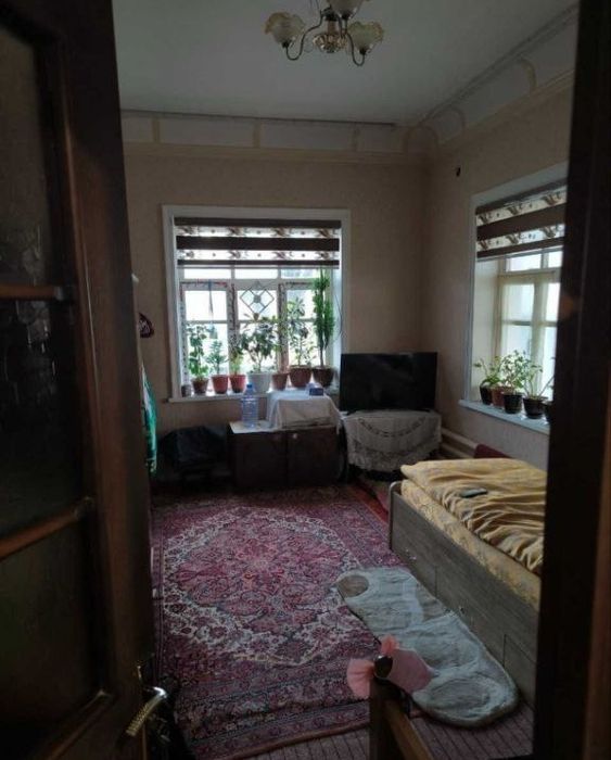 Abdurahmonovda hovli sotiladi