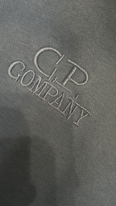 Кофта C.P Company (не оригинал)