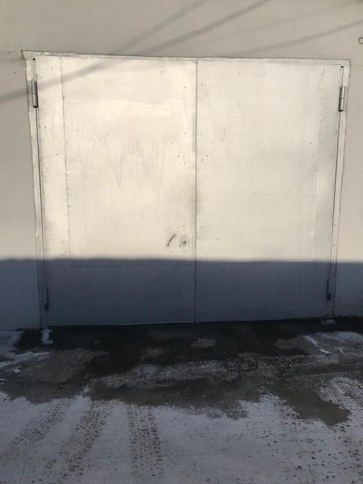 Продам гаражные ворота