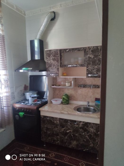 Сдаётся двух комнатная квартира в городе Алмалык в районе Космос!