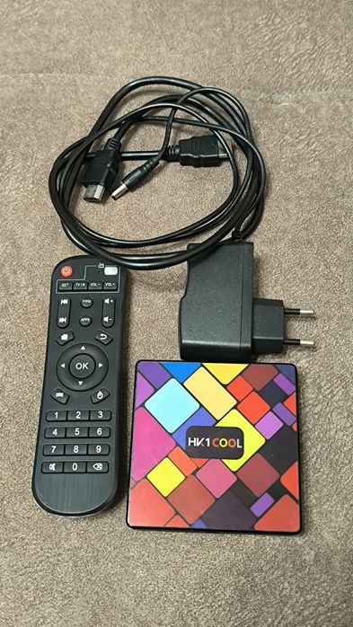 ТВ-приставка HK1 Cool.