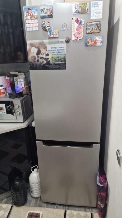 Продам холодильник рабочий.