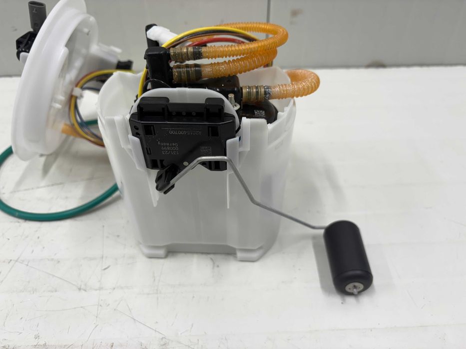 Помпа резервоар / Горивна помпа / БМВ Х5 Г05 Х6 Г06 Х7 Г07 Бензин