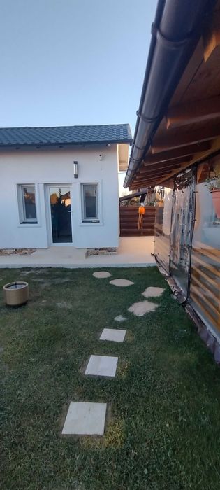 Casa Geamana Bradu., 466 mp teren