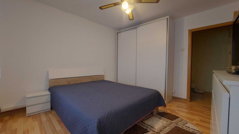 Vând Apartament cu 3 camere