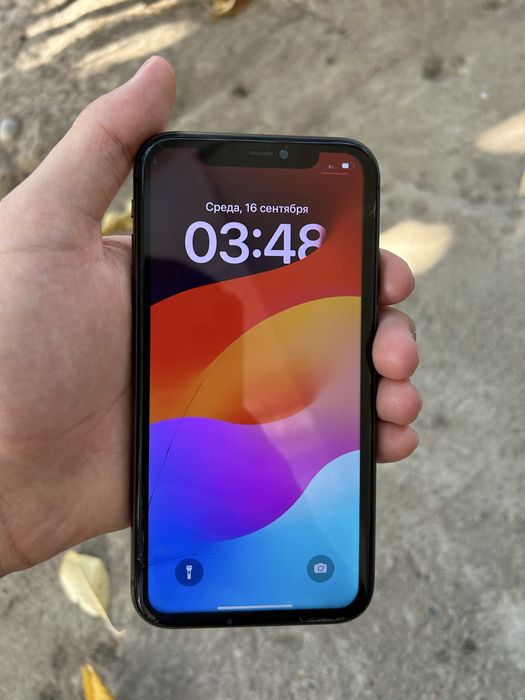 Продам айфон 11 в хорошом состояние