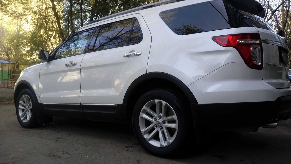 Форд Эксплоер 2013 г.в.