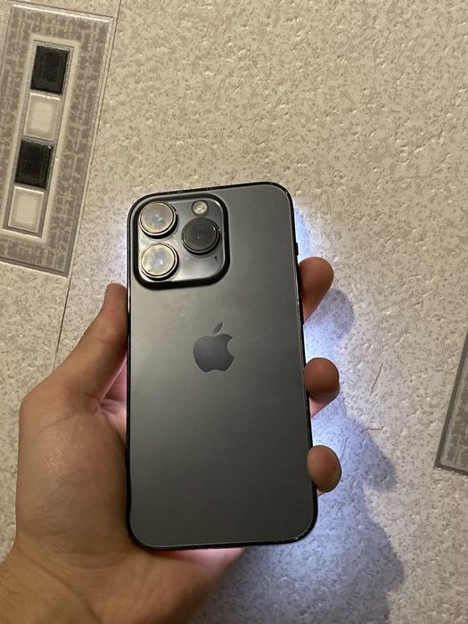 Срочно продаю айфон 14 про ЕАС