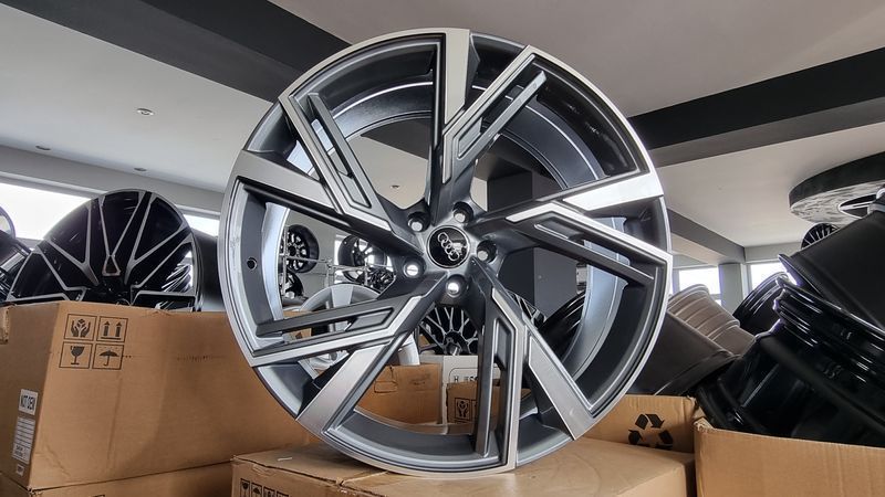 22цола AUDI Ауди A8,Q8 4бр
