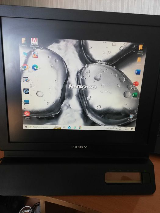 Монитор за PC- SONY