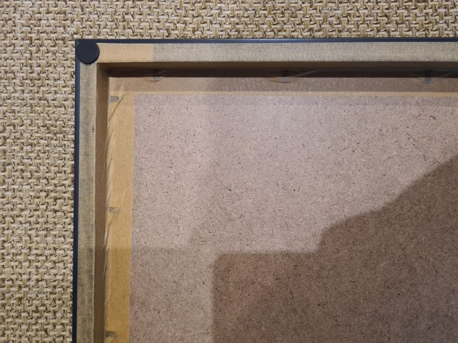 Постери, плакати, картини - рамкирани с рямки по поръчка