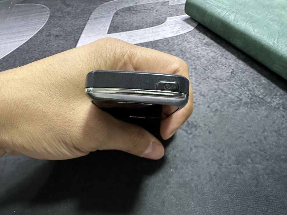 Nokia E51 orginal sotiladi