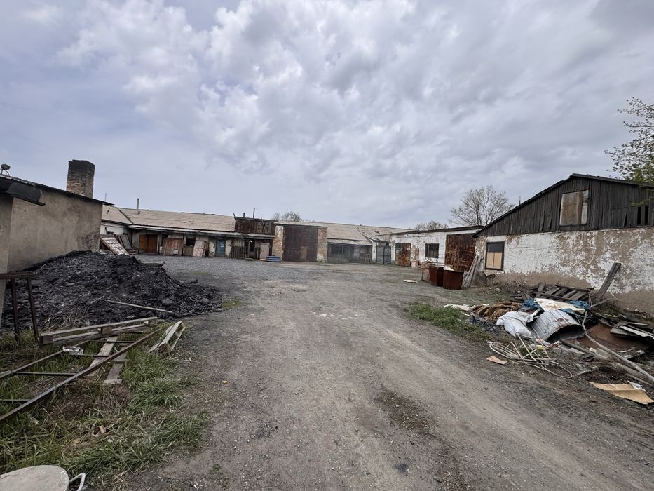 Имущественный комплекс, база