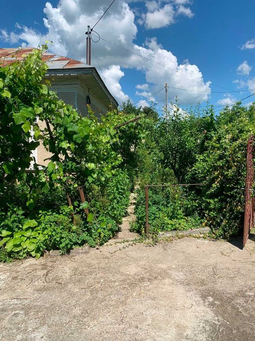 teren cu casa intravilan de vanzare