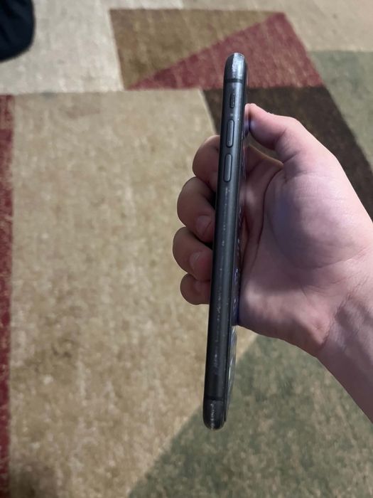 iPhone 11 Black