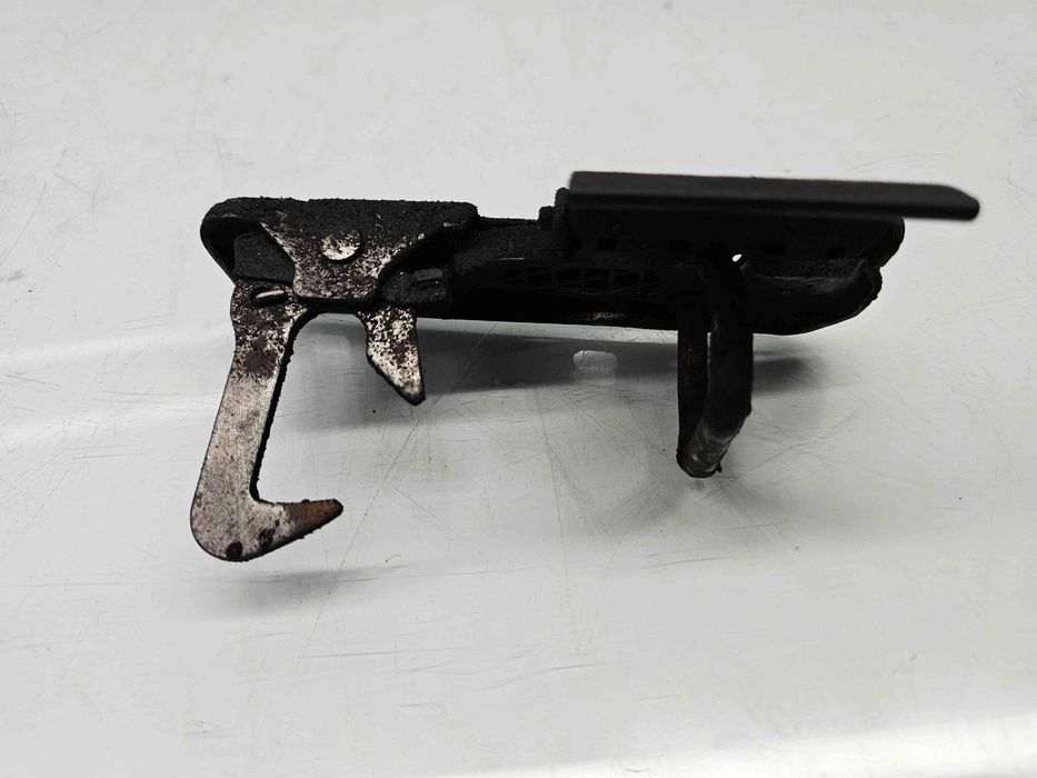 Maner deschidere capota Volkswagen Passat B7 (362) [Fabr 2010-2014] OE