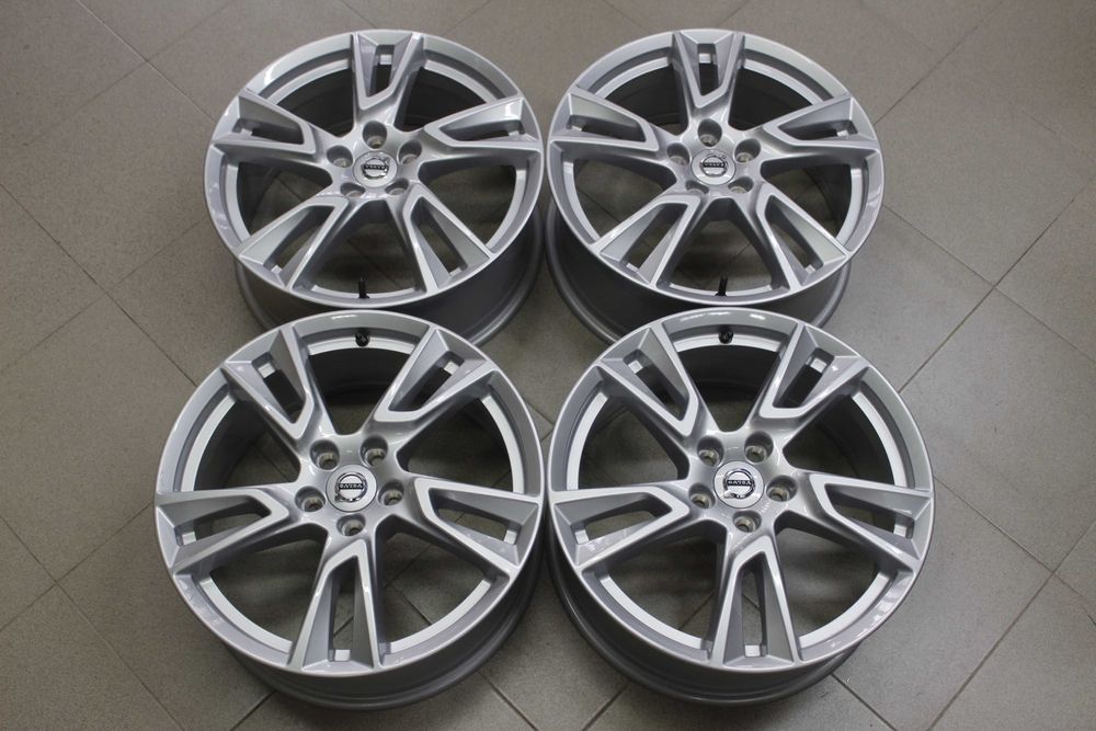 Джанти 18" Volvo XC40, XC60, V90 Cross Country
