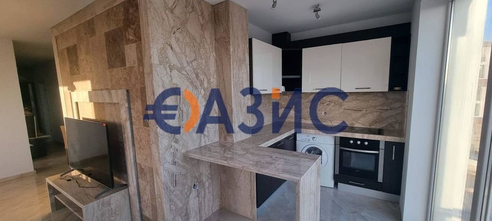 Продава се Тристаен апартамент в Свети Влас - 136 кв.м за 1350 €/кв.м - Снимка #8