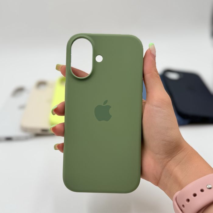  MagSafe калъфче от мек силикон за iPhone 17 в различни цветове