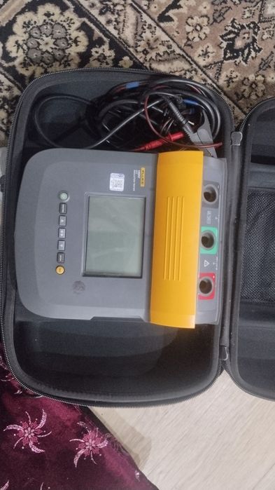 Мегаометр FLUKE 1550 5кВ