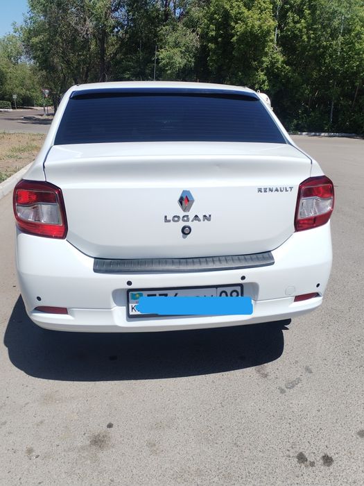 Продается Renault Logan 2017 года выпуска. Автомат