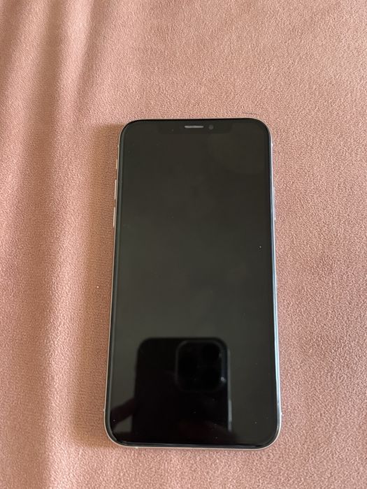Айфон          xs