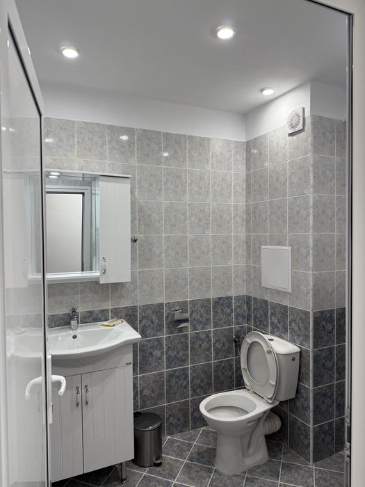 Дава се под наем Тристаен апартамент в София, Хладилника - 110 кв.м за 841.5 € - Снимка #14