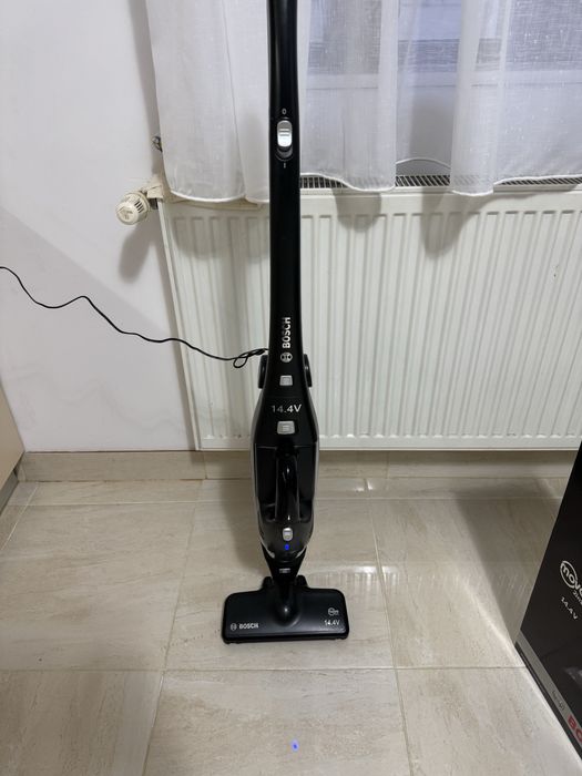 Aspirator vertical Bosch