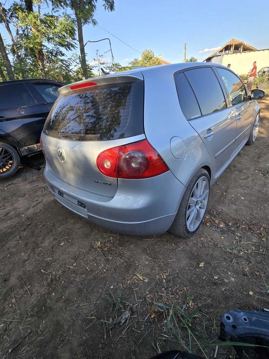 •Продавам Голф 5 2.0tdi 140кс. BKD на ЧАСТИ имам части и за други коли