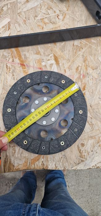 Disc ambreiaj priza putere tractor fiat 411.415 diametru 230 mm grosim