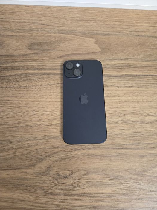 Продам iPhone 15