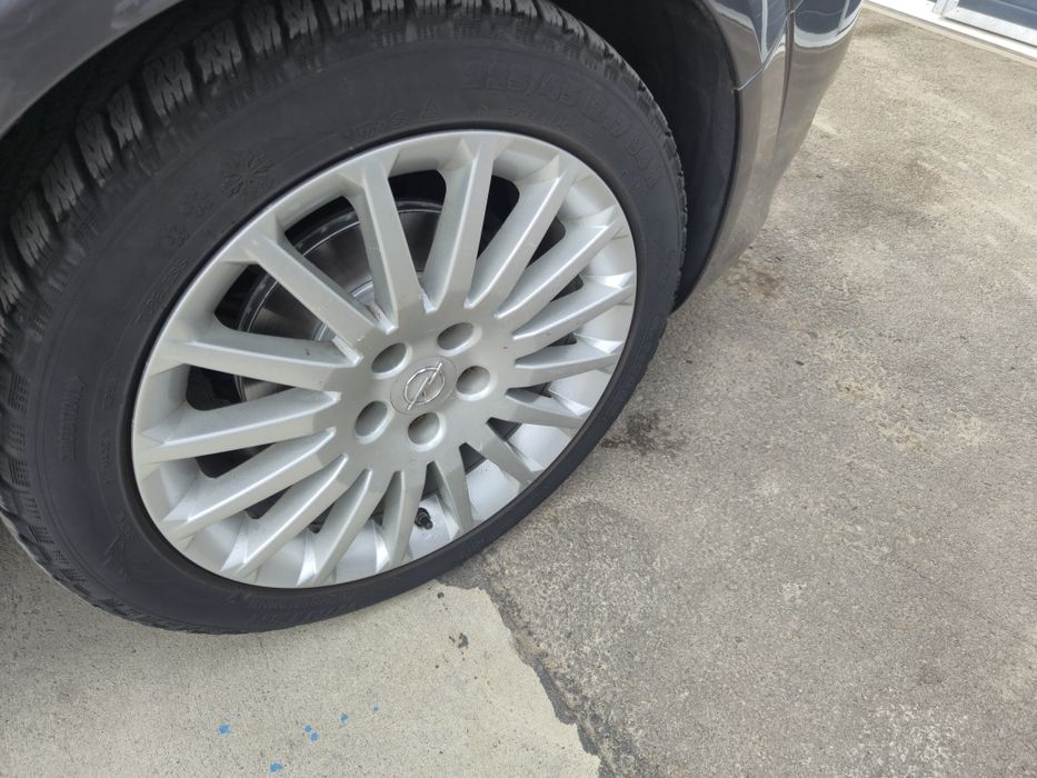 Гуми с джанти 17 Опел Вектра Сигнум Зафира Б