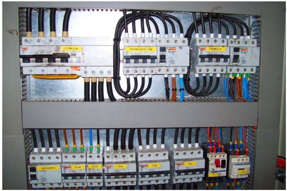 PARTICULAR.Bucuresti si Ilfov. Instalatori si electricieni autorizati