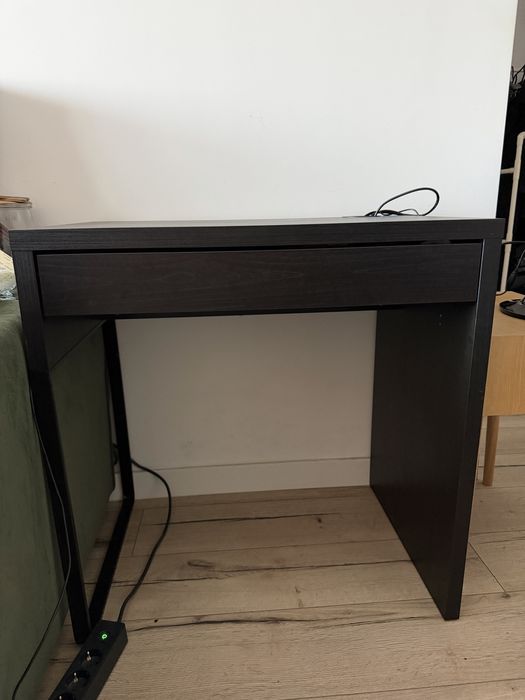 Birou Ikea negru  73x50 cm
