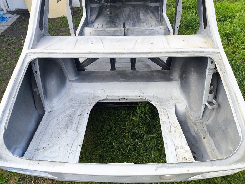 Vând Dacia 1300 an 1977