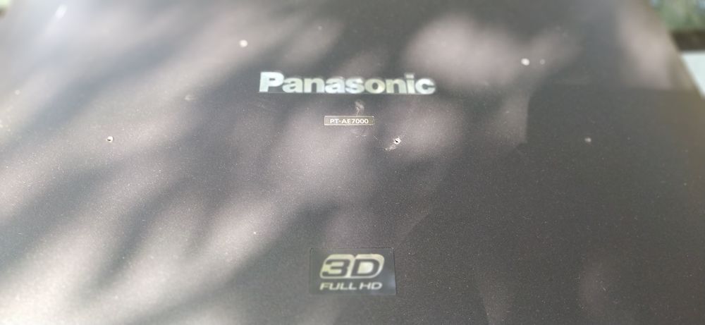 Продам проектор  марки  Panasonic