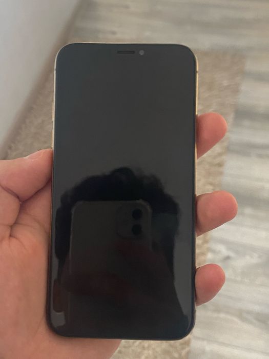 Продам iphone xs