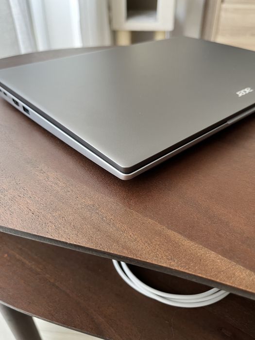 Laptop ultraportabil Acer Swift 3