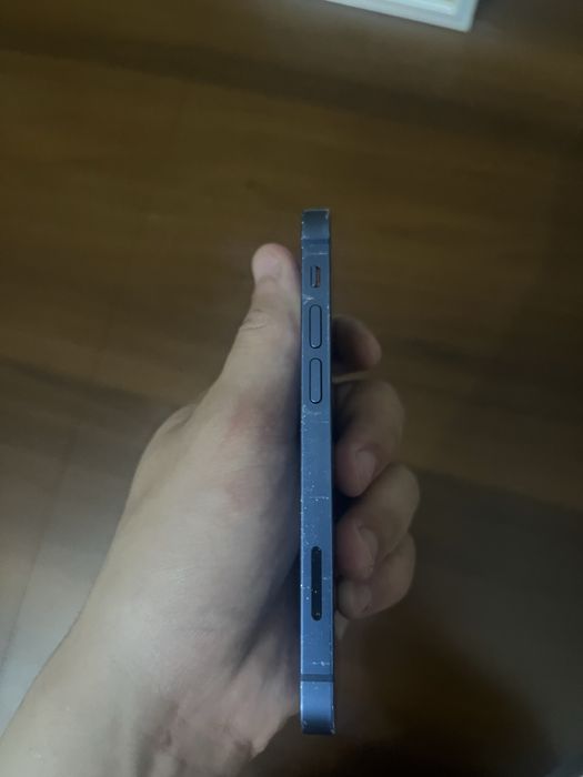 Заблокированный Iphone 13 mini 128gb