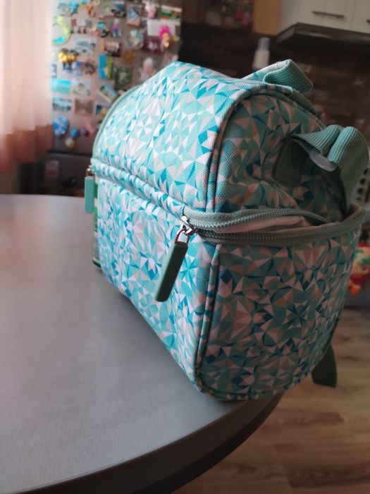 Хладилна чанта за училище