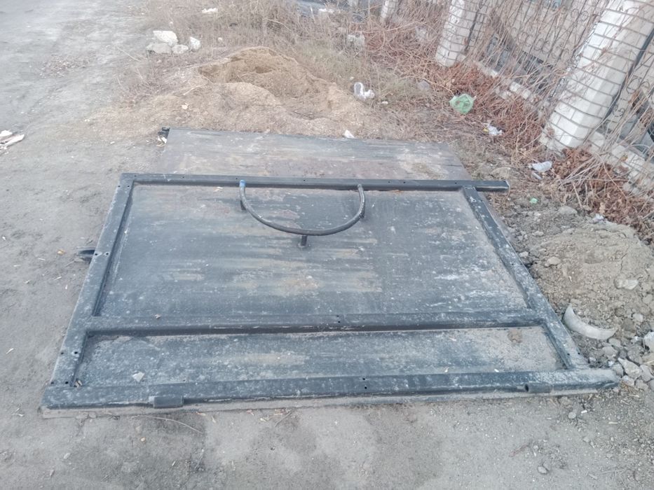 Продам ворота металлические