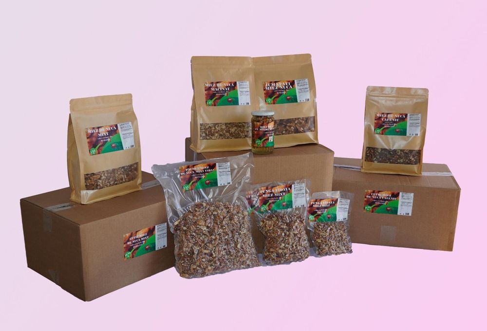 Miez de nuca mixt, premium, cutie 10 kg