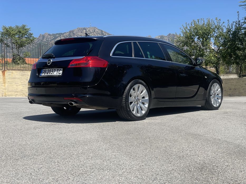 Opel Insignia 2.8T